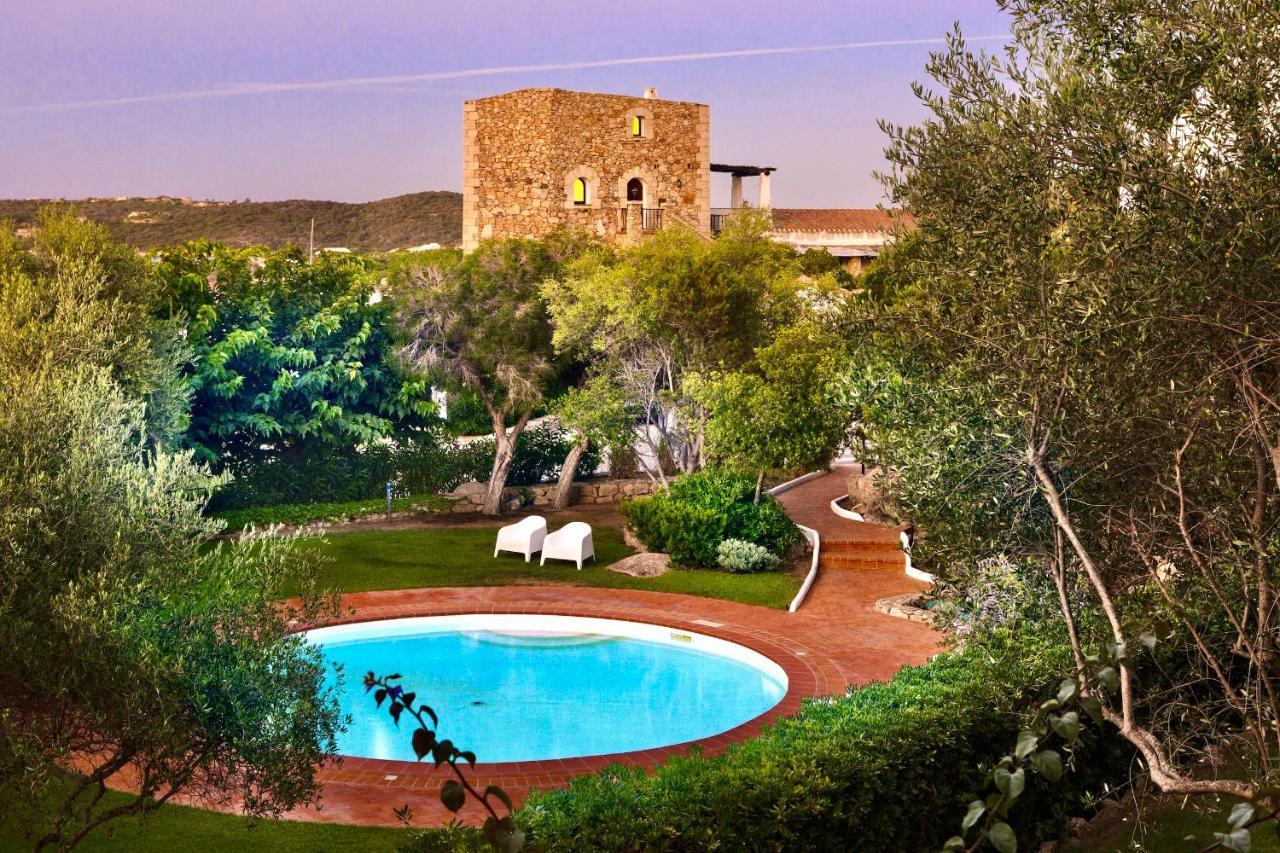 Residence Con Piscina A Liscia Di Vacca, 350 Mt Dal Mare, 3 Km Da Porto Cervo Exterior foto